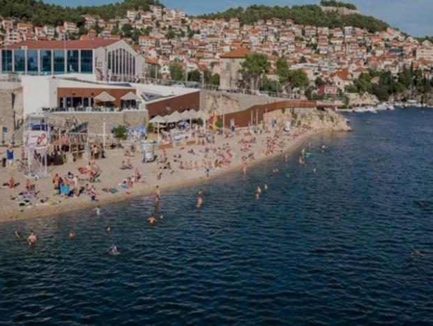 Hotel Pansion Šibenik Exterior foto