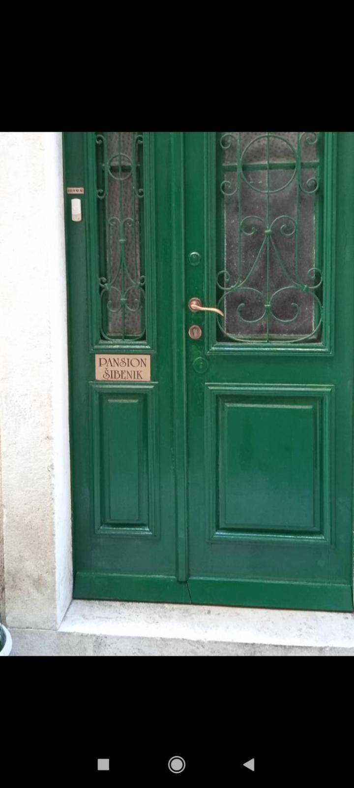 Hotel Pansion Šibenik Exterior foto